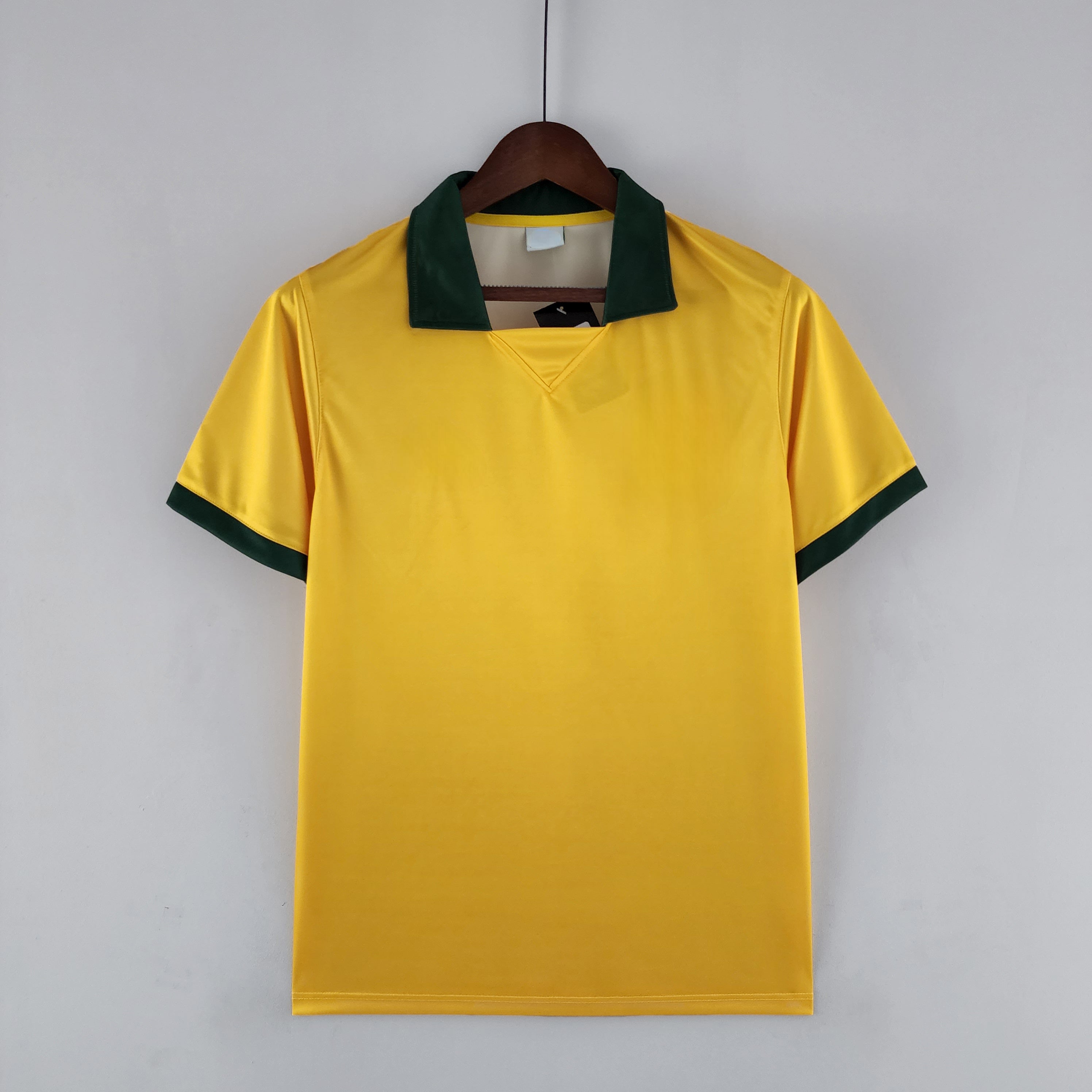 Camiseta Brasil 88-89, Local (Versión Retro)