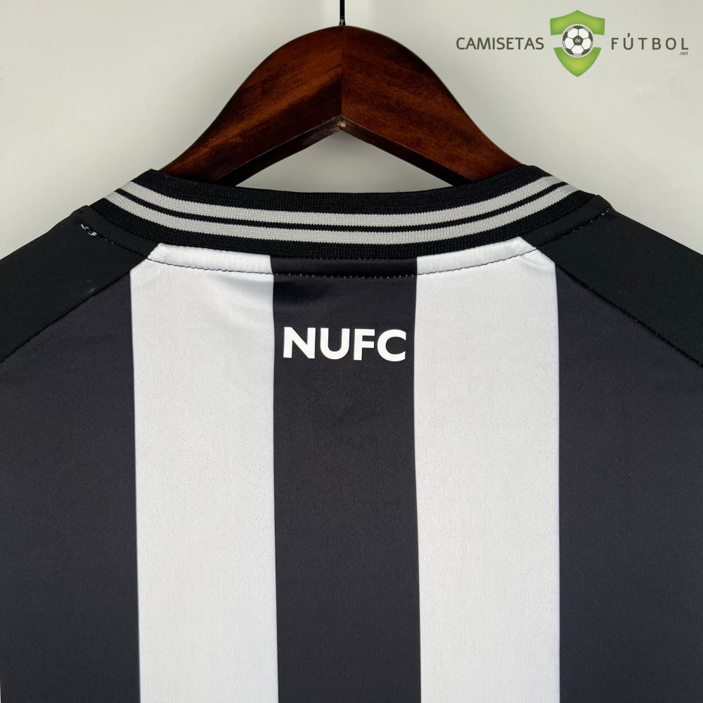 Camiseta Newcastle 23-24 Local Personalizado