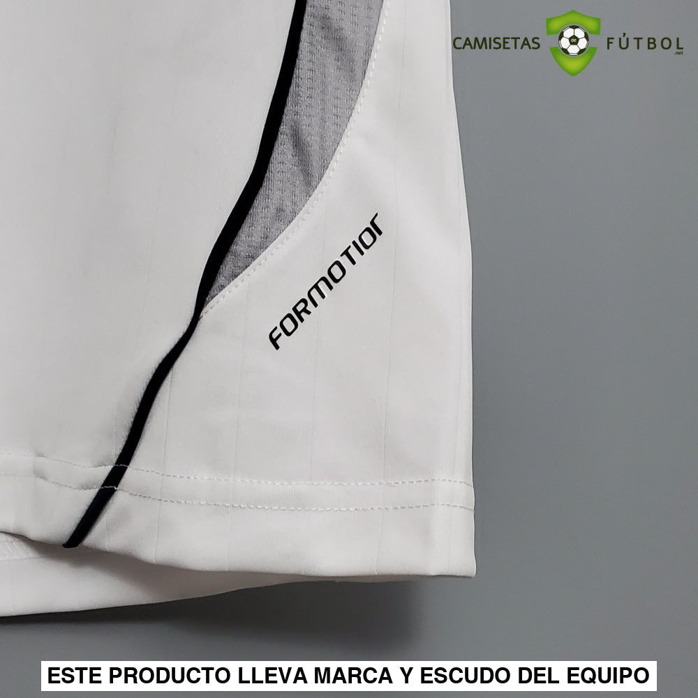 Camiseta Real Madrid 06-07 Local (Versión Retro) Sin Personalización