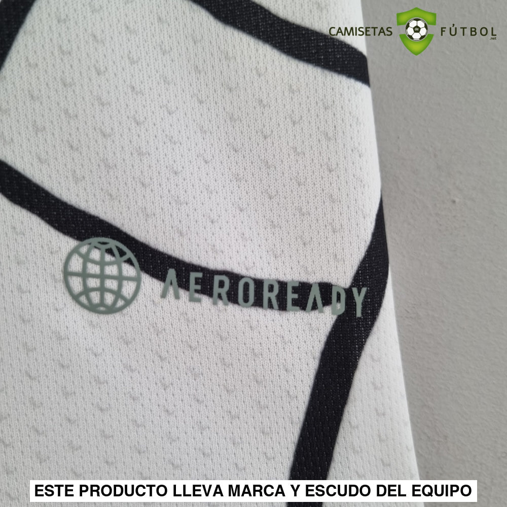 Camiseta Real Madrid 22-23 Edicion Especial Dragón Blanco Parche